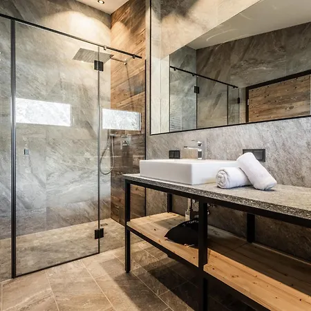 Wilderer 木屋 洛伊塔施